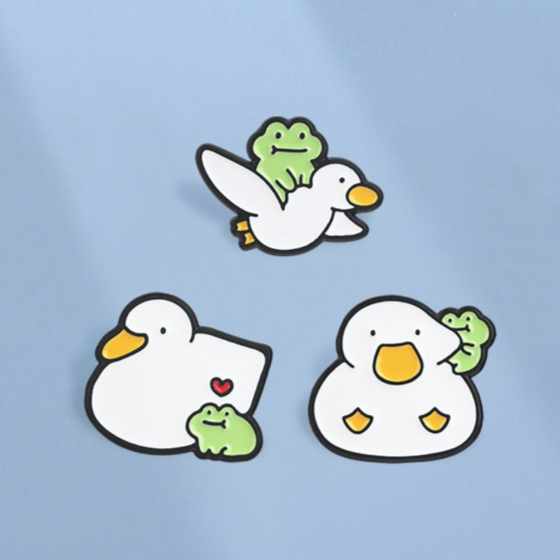 Bonito Pato Sapo Esmalte Pinos Kawaii Animal Broche Dos Desenhos Animados Amigo Lapela Emblemas Mochila Acessórios Prese