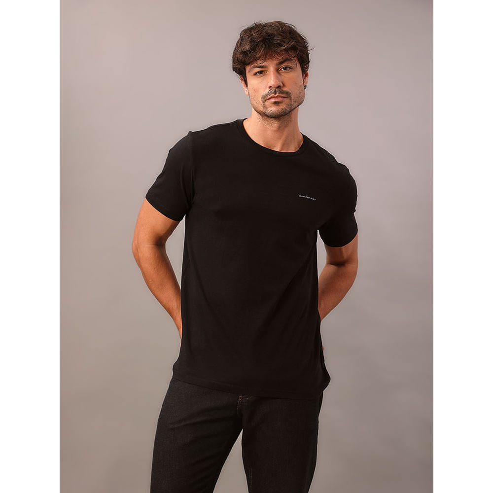 Imagem Camiseta Masculina de Algodão Básica Estampa Logo Minimalista No Peito Calvin Klein Jeans - Preto