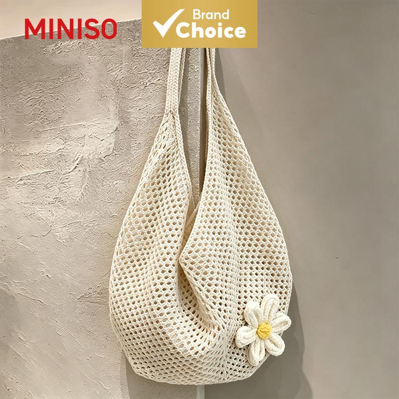 MINISO Nova bolsa tiracolo feminina de tricô com flores grandes – leve, respirável, estilo boho, ideal para férias,