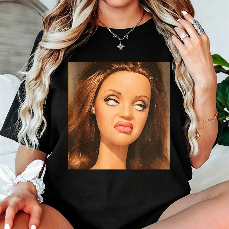 Camiseta Feminina Estampa Barbie Moderna Confortável Estilosa Moda Feminina Casual