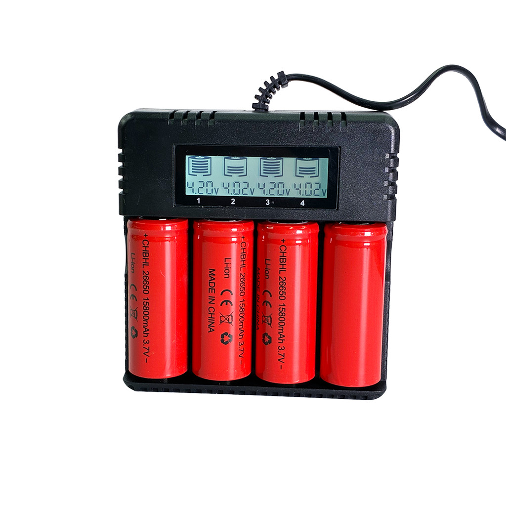 Kit Carregador Bivolt + 4 Baterias 3.7V Recarregáveis 26650