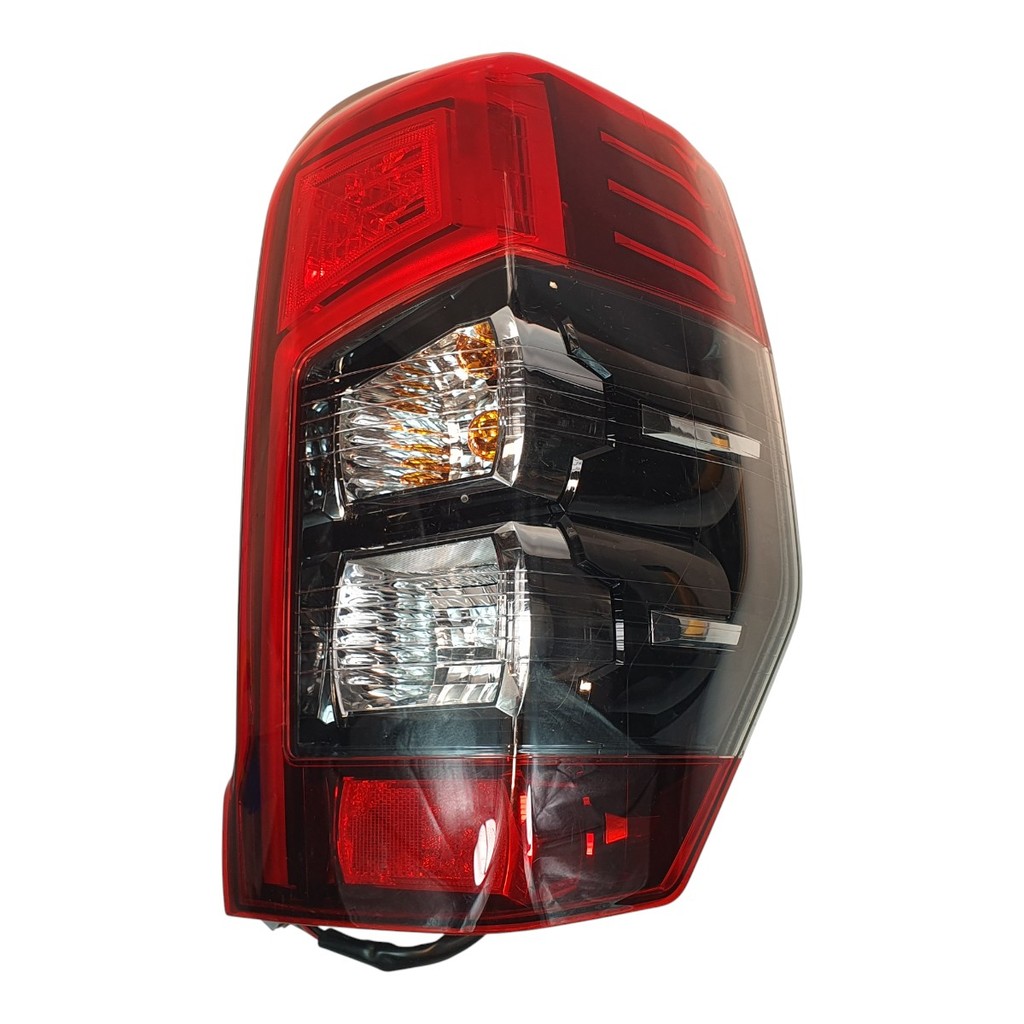 LANTERNA MITSUBISHI L200 TRITON 2019/2022 LADO DIREITO