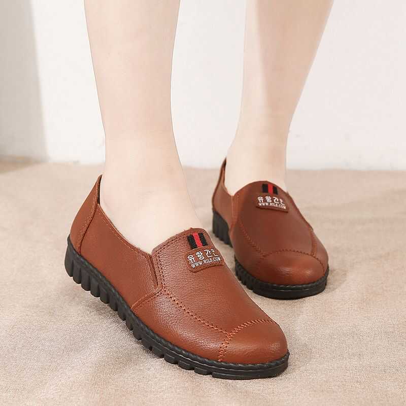 2020 primavera verão sapatos de couro casuais sapatos femininos sola macia sapatos de mãe idosa de meia-idade sapatos ún