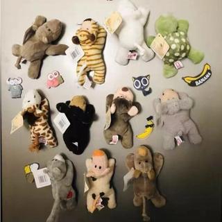  Geladeira Animais De Pelúcia Bonecas Móveis Decoração Do Armário Material Macio Suporte Telefone Móvel Para Ca