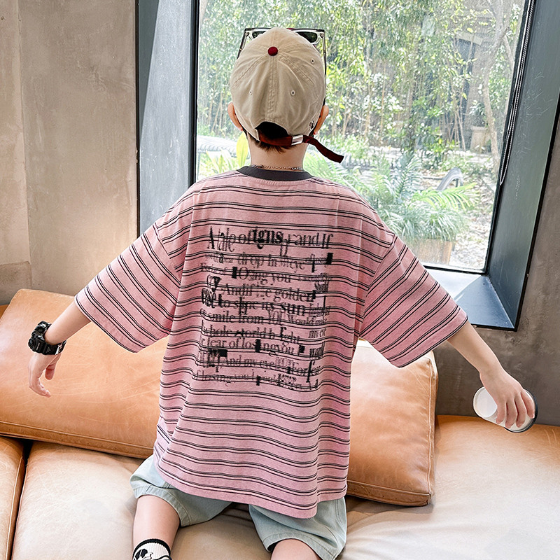 Crianças listrado camiseta meia manga verão leve manga curta topo 2025 novo estilo menino grande moda versão coreana de 
