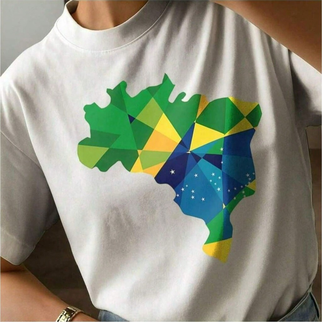Camiseta Estampada Mapa do Brasil Geométrico Moda Casual Unissex Lançamento Copa do Mundo e Eleições Mais Barata