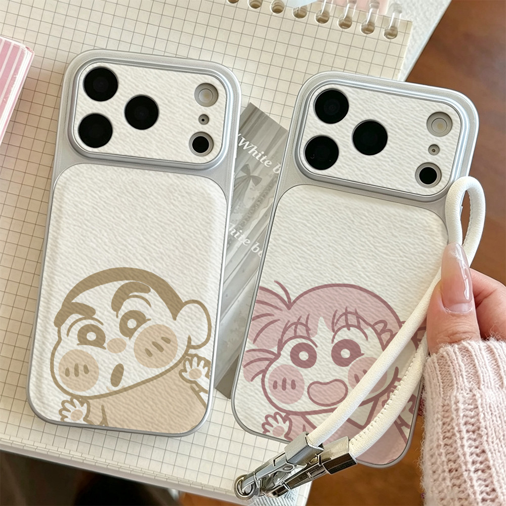 Capa De Telefone Fofa Shin-chan & Nene Para iPhone 17/16/Pro Max/15Plus/13/12/11/Textura De Couro Revestida Metálica Cob