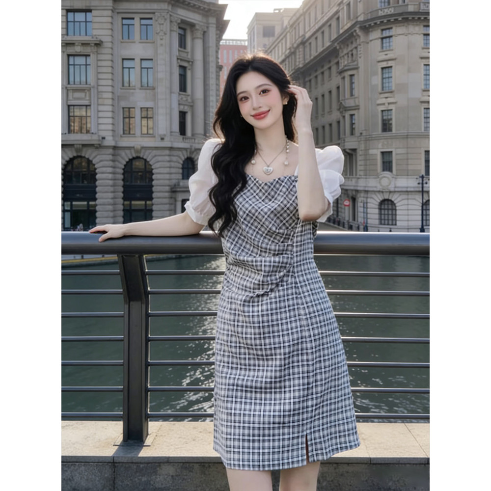 Vestido xadrez francês feminino cintura estreita mais magro olhar elegante saia verão pescoço quadrado manga Puff saia c