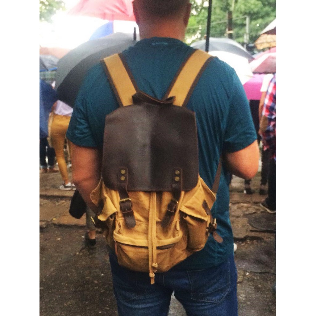 Bolsa de lona de cera de óleo à prova d'água bolsa masculina Street Wear montanhismo mochila Retro mochila escolar bolsa