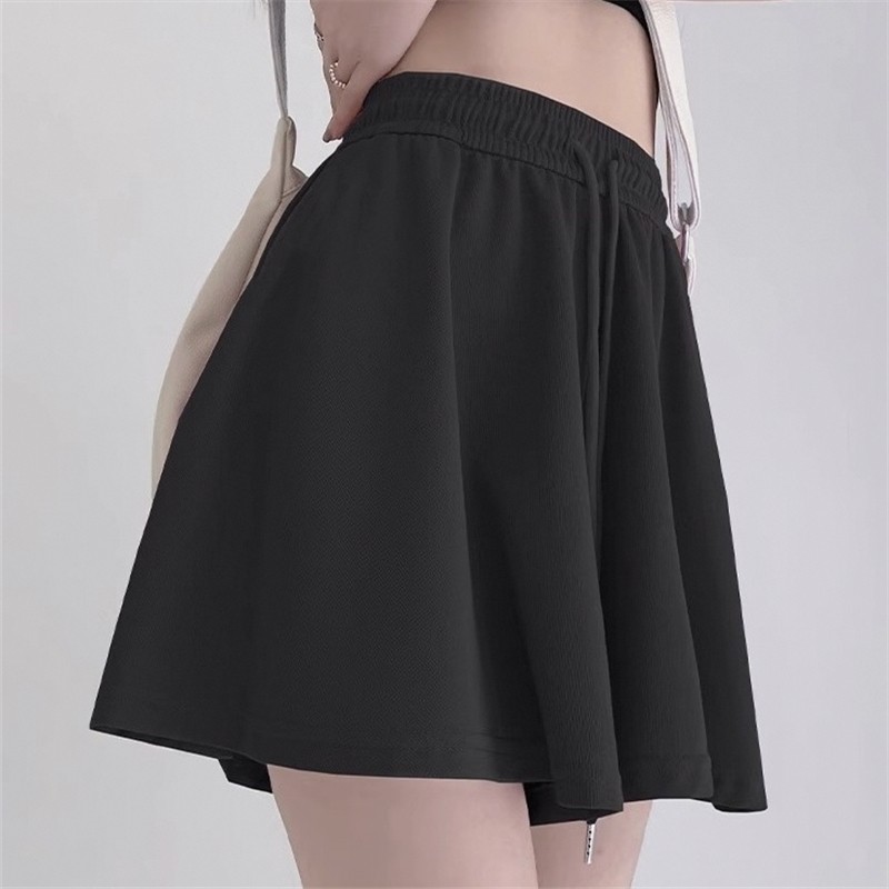 Shorts curtos femininos verão pequeno 2026 novo estilo cintura alta mais magro olhar Drape All-match influenciador venda