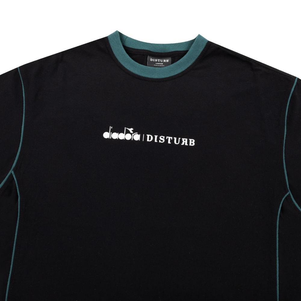 Camiseta Disturb x Diadora Court Tee Unissex — imagem 2 de 2