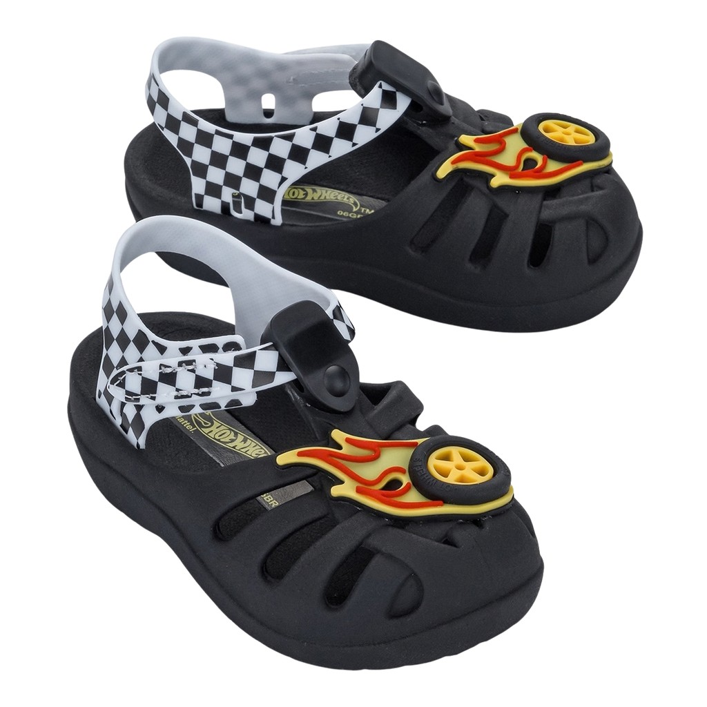 Sandália Infantil Hot Wheels Preto Carros Disney Tira Ajustável Leve Macio 23299