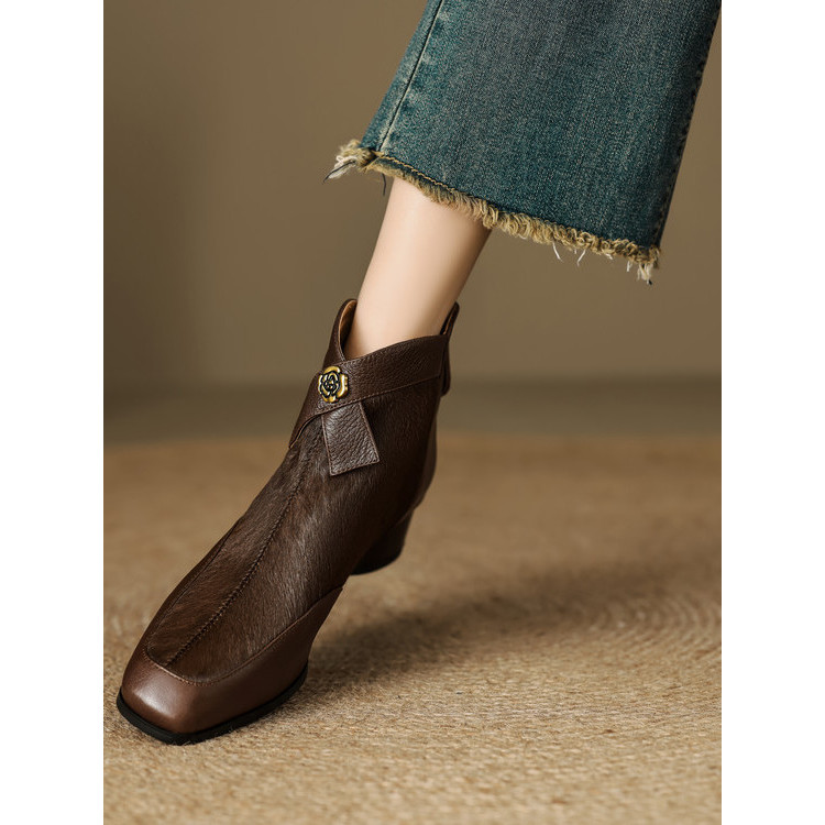G Great Wear Botas curtas femininas primavera outono botas únicas 2024 novo estilo bico quadrado arco salto médio salto 