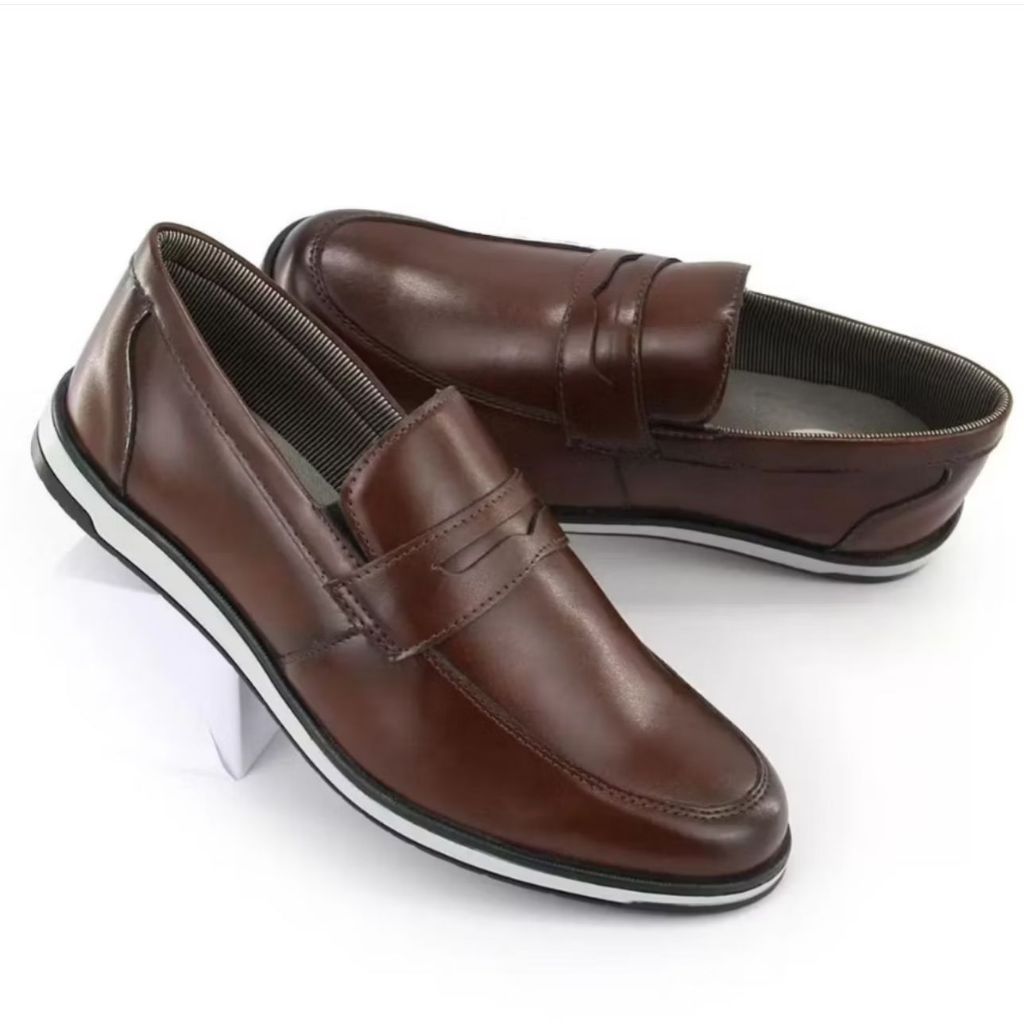 Mocassim Masculino Elegante de Couro Legitimo Sport Fino Confortável Macio Pronta Entrega