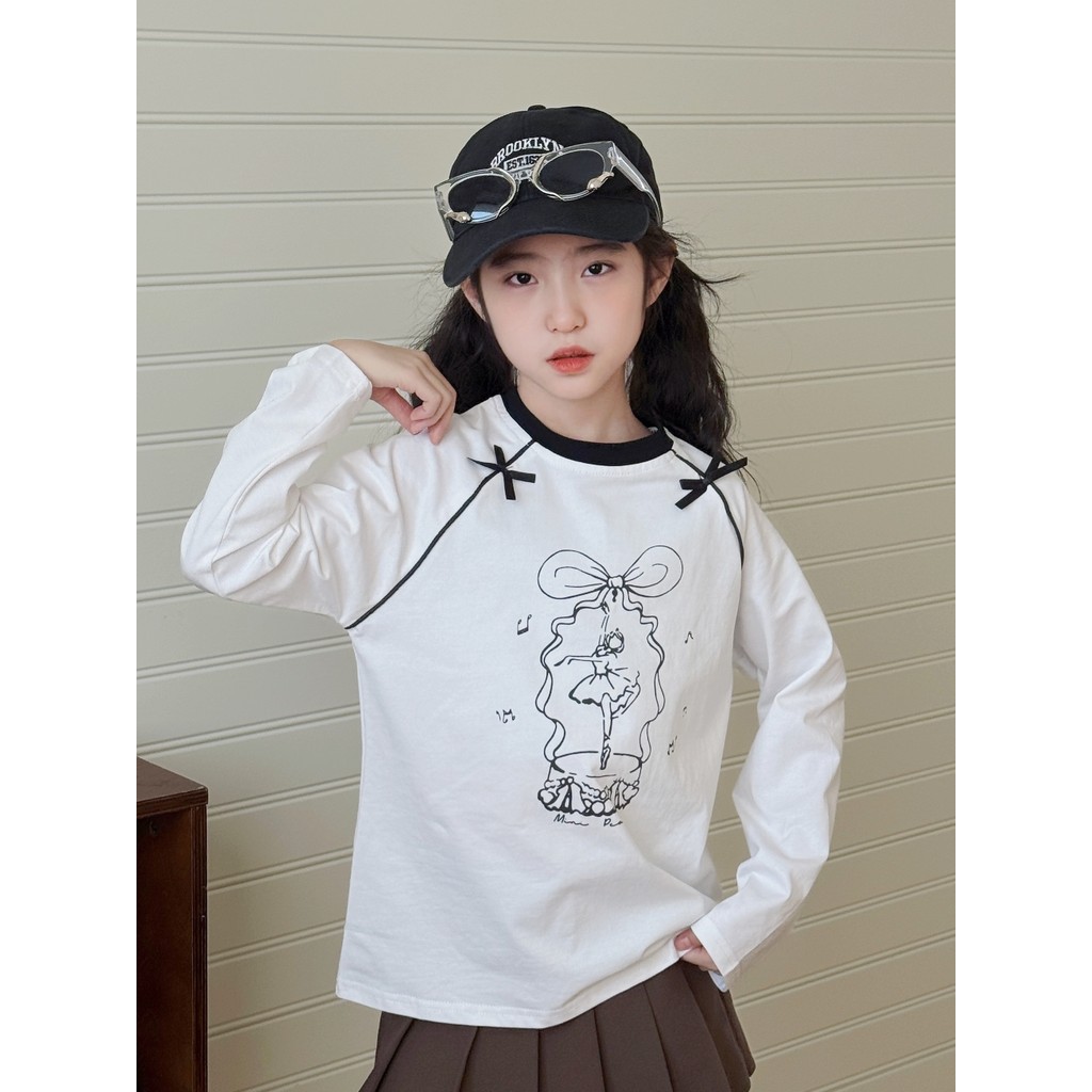 Meninas estilo ocidental camiseta de manga comprida 2026 primavera novo estilo puro algodão médio grande crianças solto 
