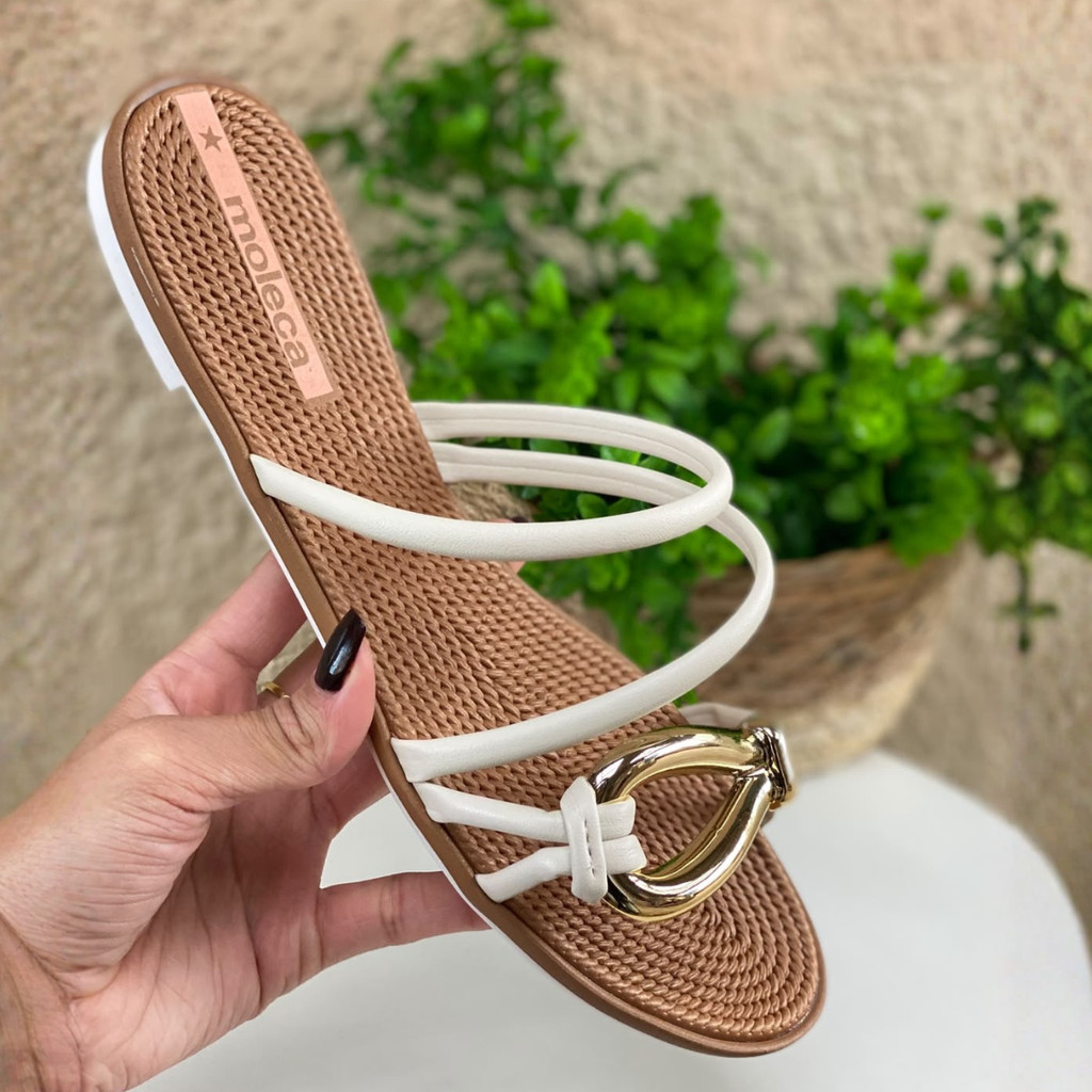 Sandália Feminina Moleca Rasteira Strech Flat Confortável Rasteira Slide Ana Castela Confortável Papete Leve Dourada