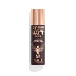Charlotte Tilbury Airbrush Flawless Matte Setting Spray – Névoa Ultrafina para Preparar e Fixar a Maquiagem por Até 16 H