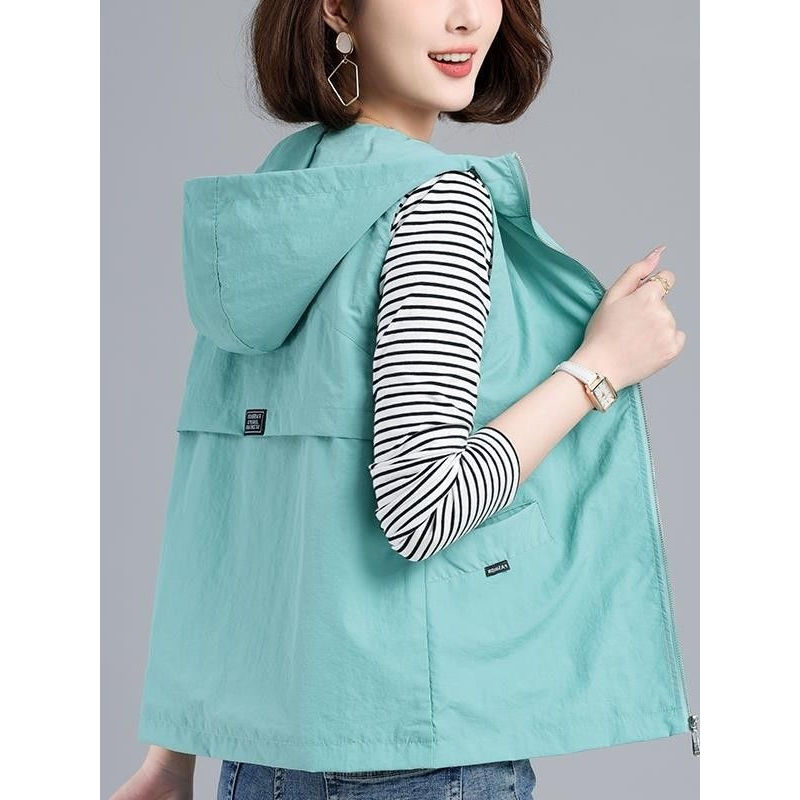 Colete fino feminino primavera verão protetor solar colete 2026 novo estilo mãe de meia-idade gaze respirável exterior u