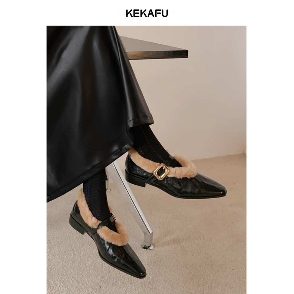 Kekafu estilo francês sapatos de noite feminino inverno forro de lã 2026 novo estilo plana Mary Jane sapatos peludos sap