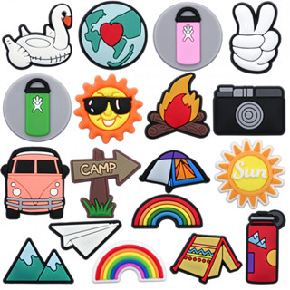 Encantos de Sapatos 18 Estilos de Decorações da Série de Camping de Desenhos Animados Acessórios de PVC com Botão e Ping em Oferta na Shopee
