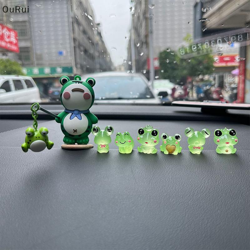 [B & C] 6/7 Unidades Lonely Frog Cartoon Auto Center Console Decoração Mesa De Escritório Acessórios Para Tela De Comput