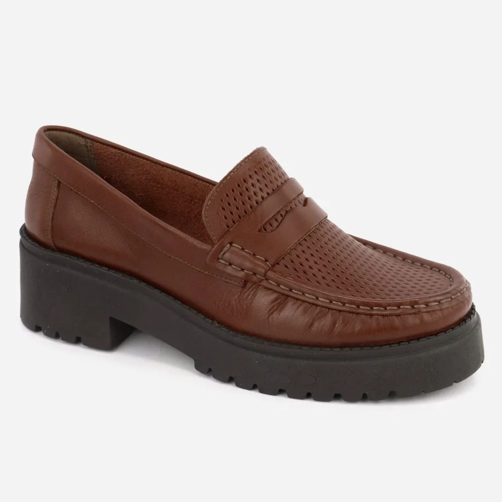 Mocassim Maria Paula Feminino Plataforma Tratorada Couro Elegante Confortável Loafer Solado Alto