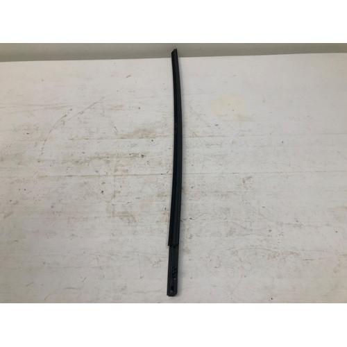 Pestana Externa Dianteira Esquerda Honda Hrv Exl 2022 2025
