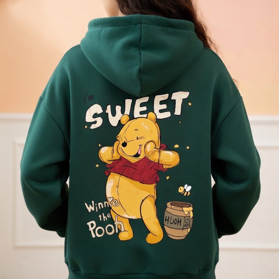 Blusa Moletom Canguru Para O inverno Com Desenho Ursinho Pooh Abelha Mel Desenho Fofo Winnie The Pooh — imagem 2 de 2