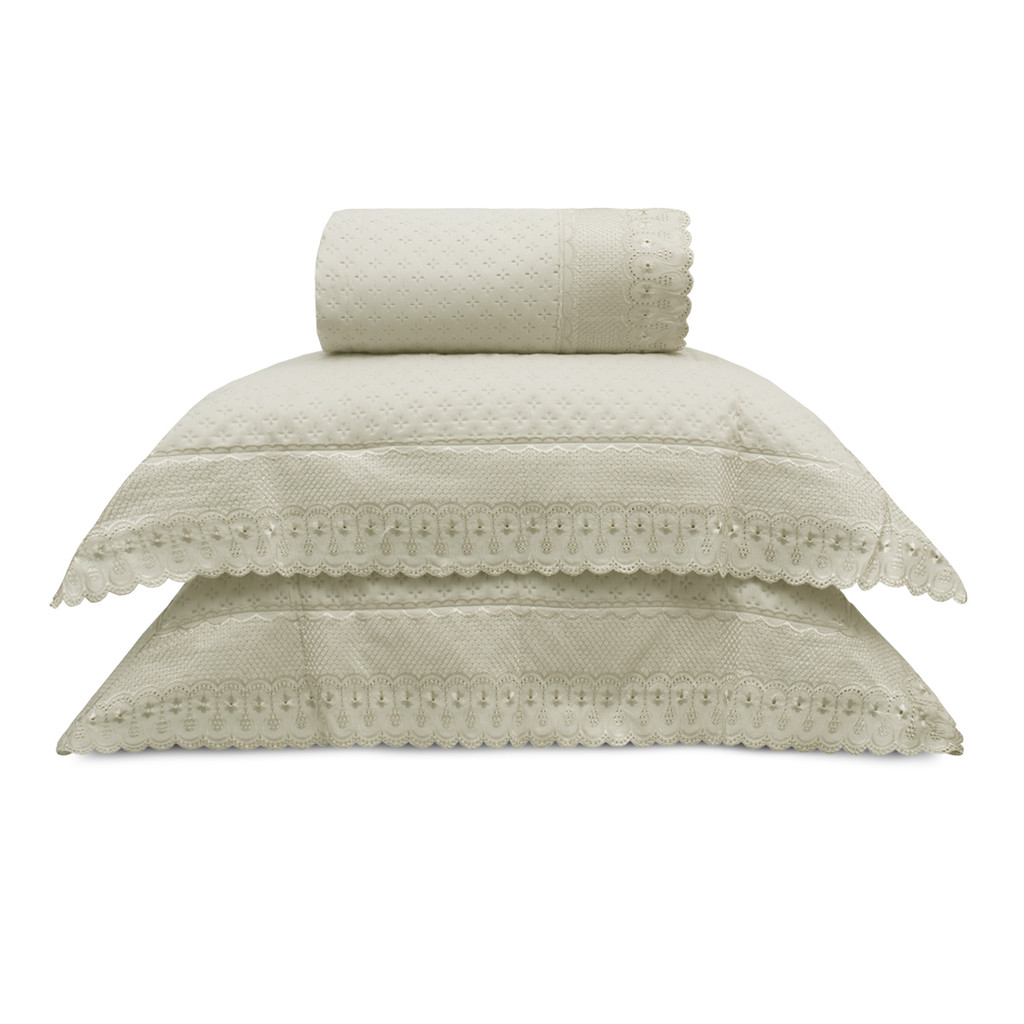 Kit Colcha com 2 Porta Travesseiros King Appel Amêndoa Floral