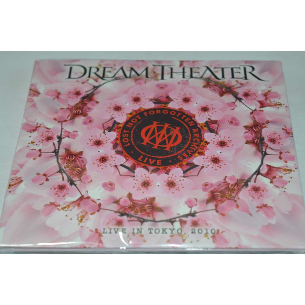 DREAM THEATER - LOST NOT FORGOTTEN ARCHIVES LIVE IN TOKYO