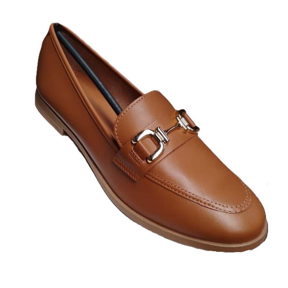 SAPATO REISEN MOCASSIM COURO COM DETALHE METAL 115.026 CARAMELO