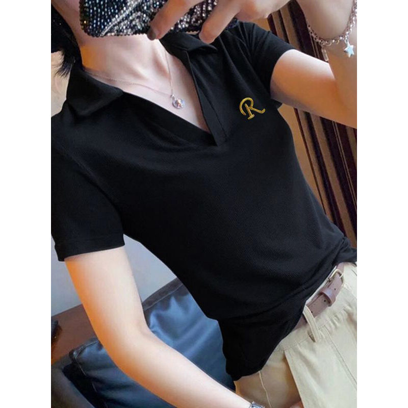 Camiseta feminina de manga curta de algodão puro 2025 verão novo estilo com decote em V fino ajuste mais magro olhar All