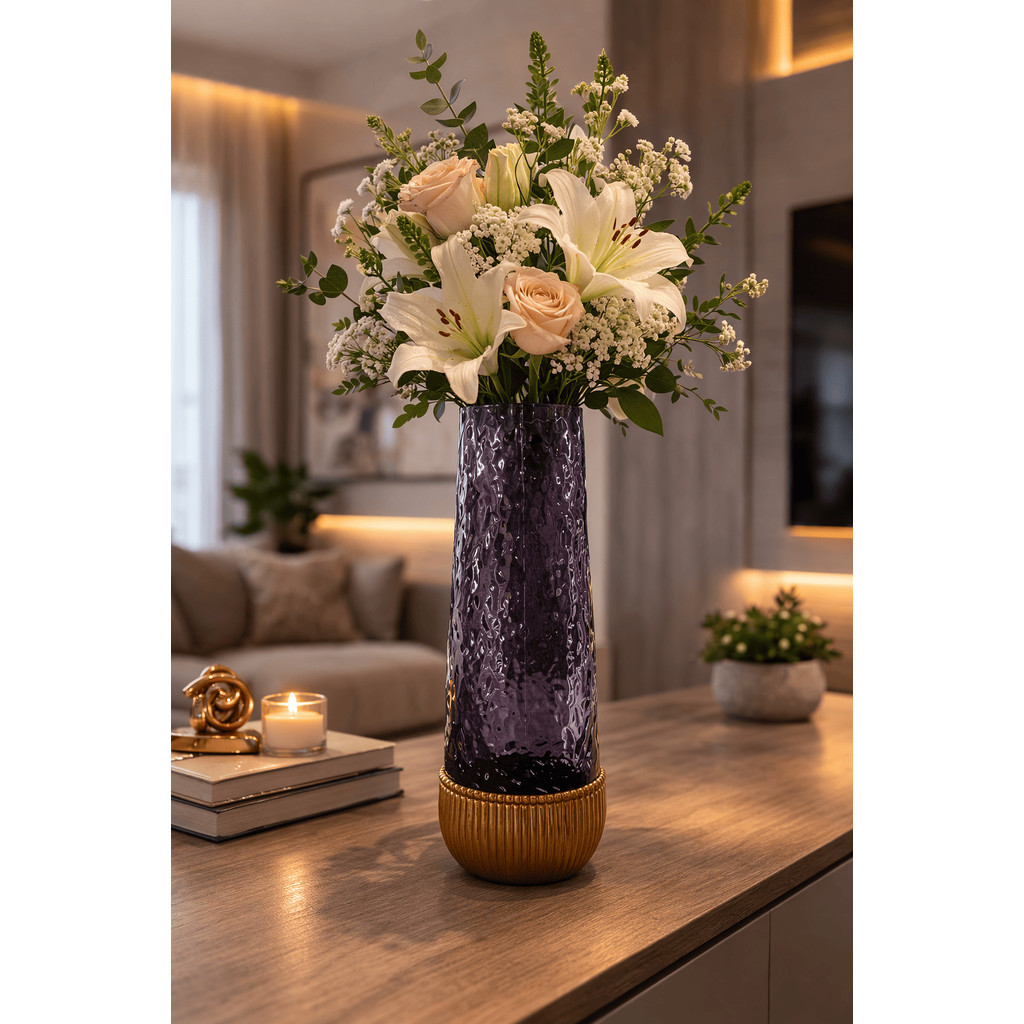 Vaso decorativo azul turquesa com borda dourada