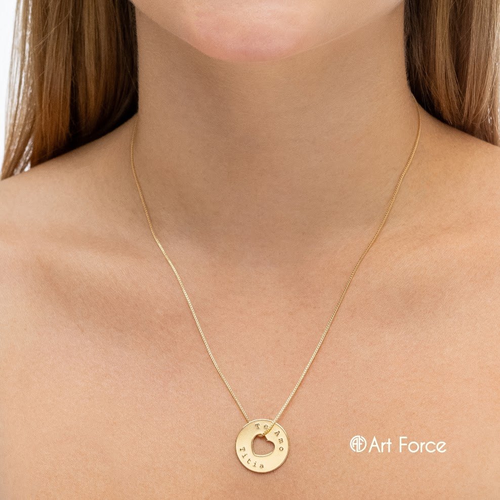 Gargantilha Te Amo Titia Folheado Ouro 18k Feminina Afetiva Delicada - Art Force Semijoias
