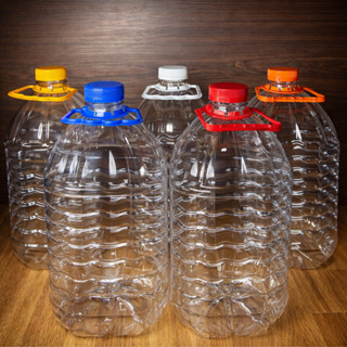 Kit 8 Galão Garrafa Pet 5L Transparente Virgem Redondo PCO 48mm com Alça e Tampa em Oferta na Shopee