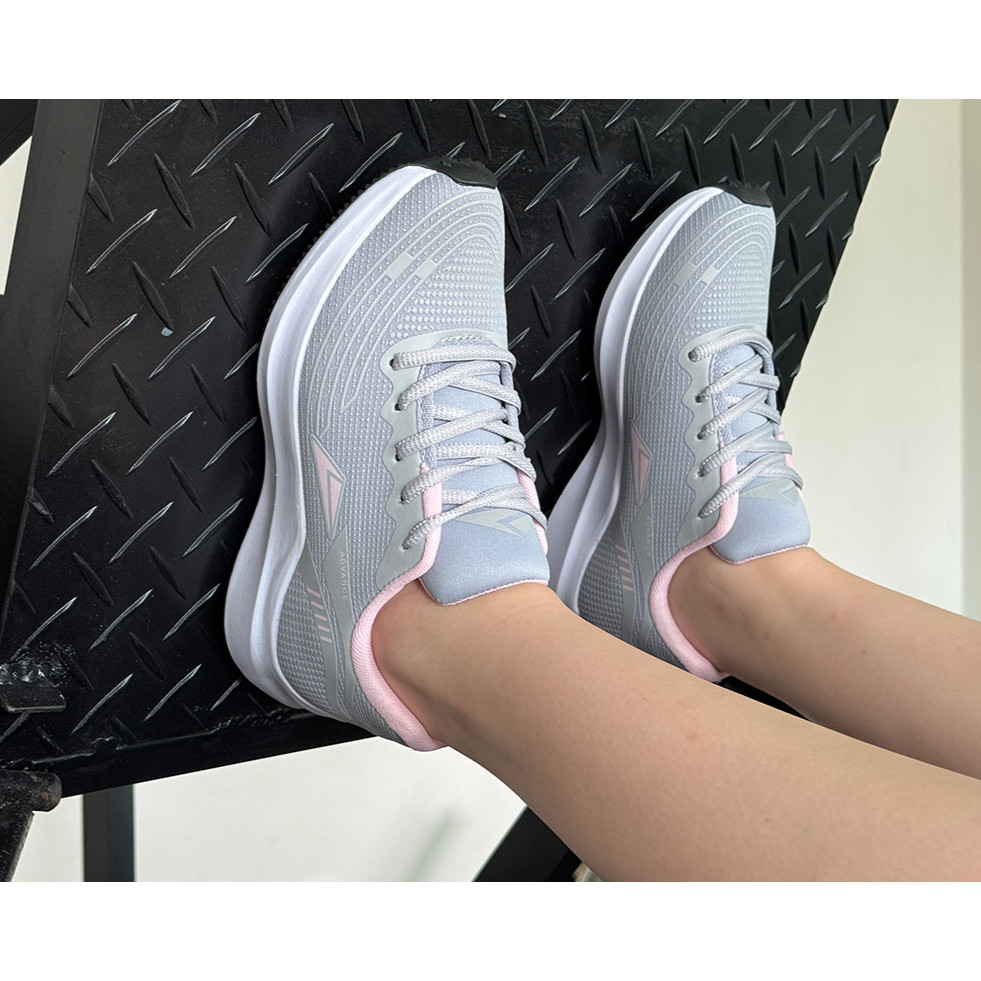 Tênis SNEEKS Feminino Lançamento Esportivo – Leve em Oferta na Shopee