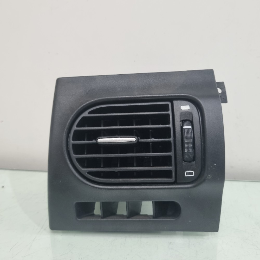 Difusor De Ar Direito Fiat Palio/strada Modelos 2012/2016