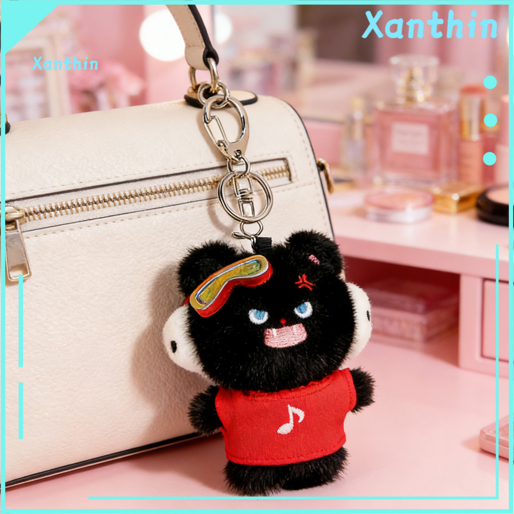 Contrasting cute and hairy shape the appearance is very eye-catching: black/white cat design matching goggles small fang