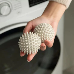 Kit 2 Esferas Secagem Roupa Dryer Balls PVC Reutilizável Anti Amassado Bege Flow - Ou