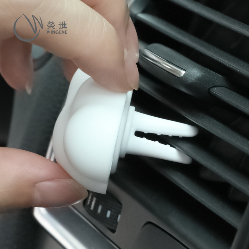 Novo Baiyun carro aromaterapia Perfume de carro Aroma contínuo saída de ar aromaterapia suporte criativo Interior do car