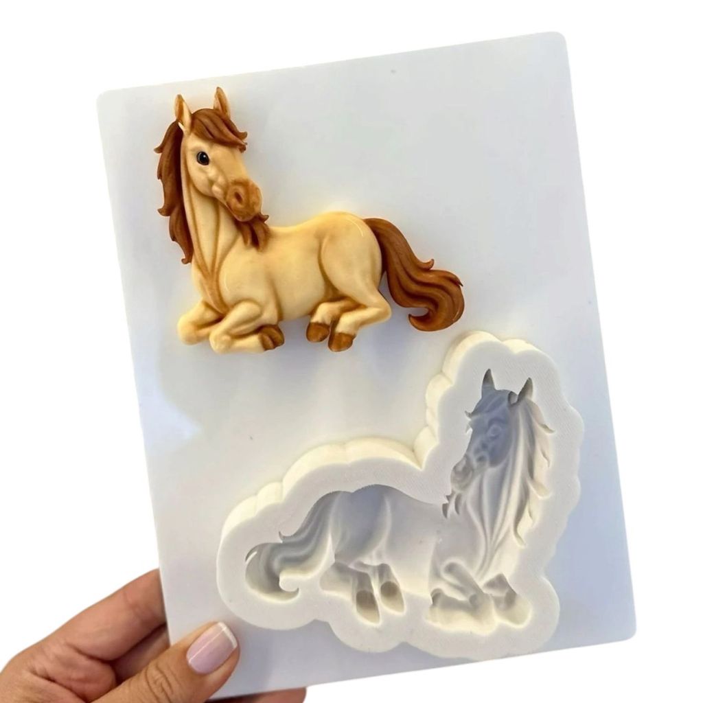 Molde de Silicone Cavalo Sentado para Decorar Doces