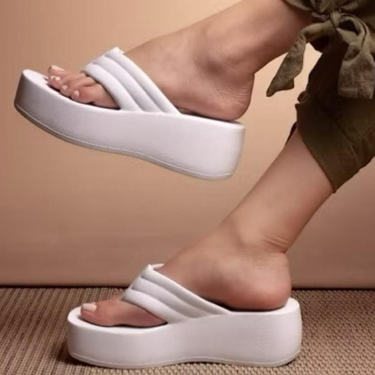 Plataforma Feminina Delta Verão Moda Blogueira - Envio Imediato