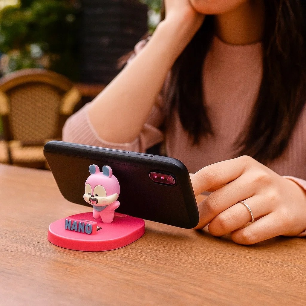 Suporte Celular Mesa Tablet Smartphone Base Apoio Encosto Bichinho Presente Assistir Segura Em Pé