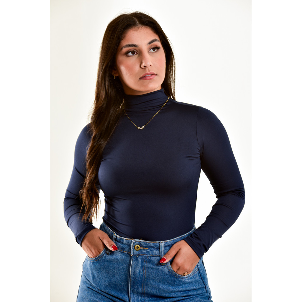 Blusa térmica gola alta, conforto e estilo.