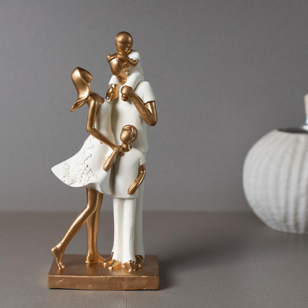 Figura Decorativa Família Wolff de Resina Branco 9cm x 20cm em Oferta na Shopee