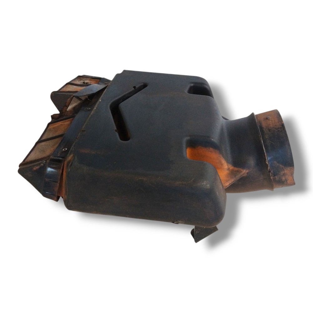 Duto Admissão de Ar Motor Volvo Vm 330 2021 21757601 Usado