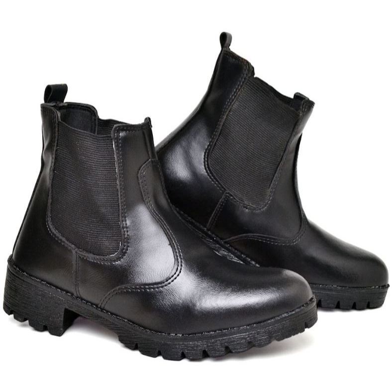 Bota Coturno Feminina Preta Solado Emborrachado Tratorado Sintético com Elástico Lateral Lançamento confortável