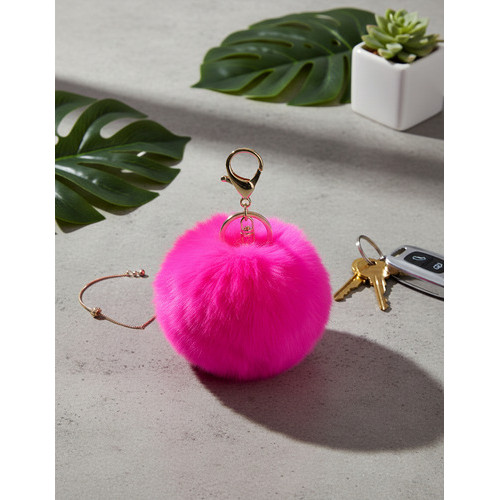 Chaveiro Pompom Pelúcia Cor Pink em Oferta na Shopee