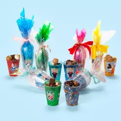 Kit 12 Copos Mickey Futebol Disney Copa do Mundo Páscoa Festa Lembrancinha Aniversário Ovos Caseiros Brinde Plasútil