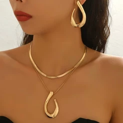 Conjunto feminino colar duplo corrente cobra com pingente gota e brincos formato gota banhado Ouro 18K e Prata925